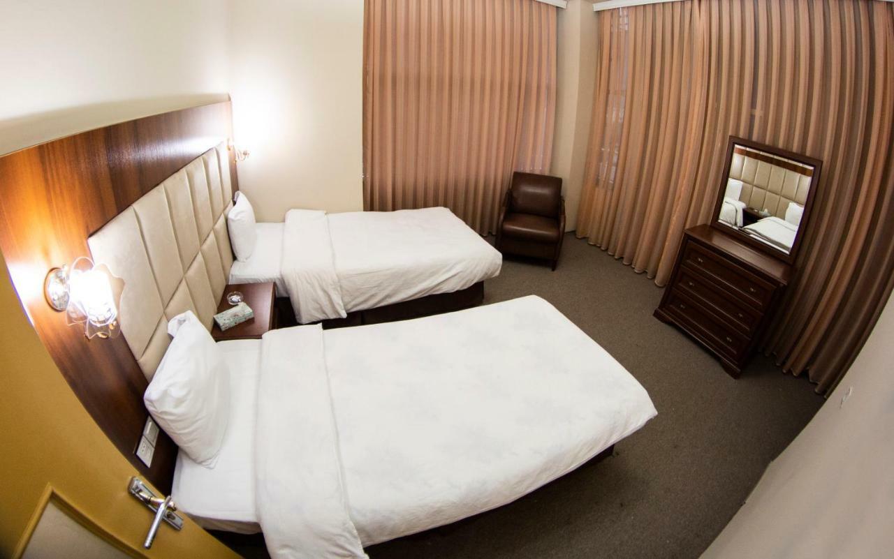באקו Irshad Hotel מראה חיצוני תמונה