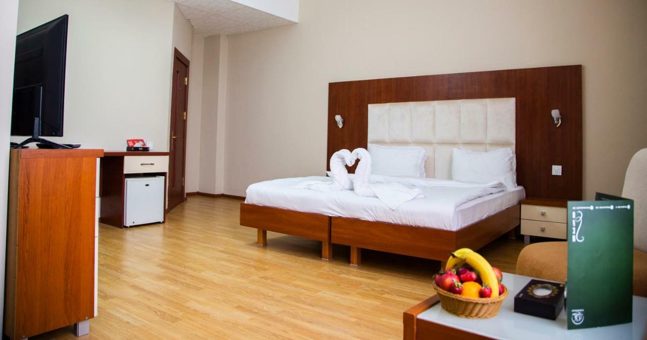 באקו Irshad Hotel מראה חיצוני תמונה