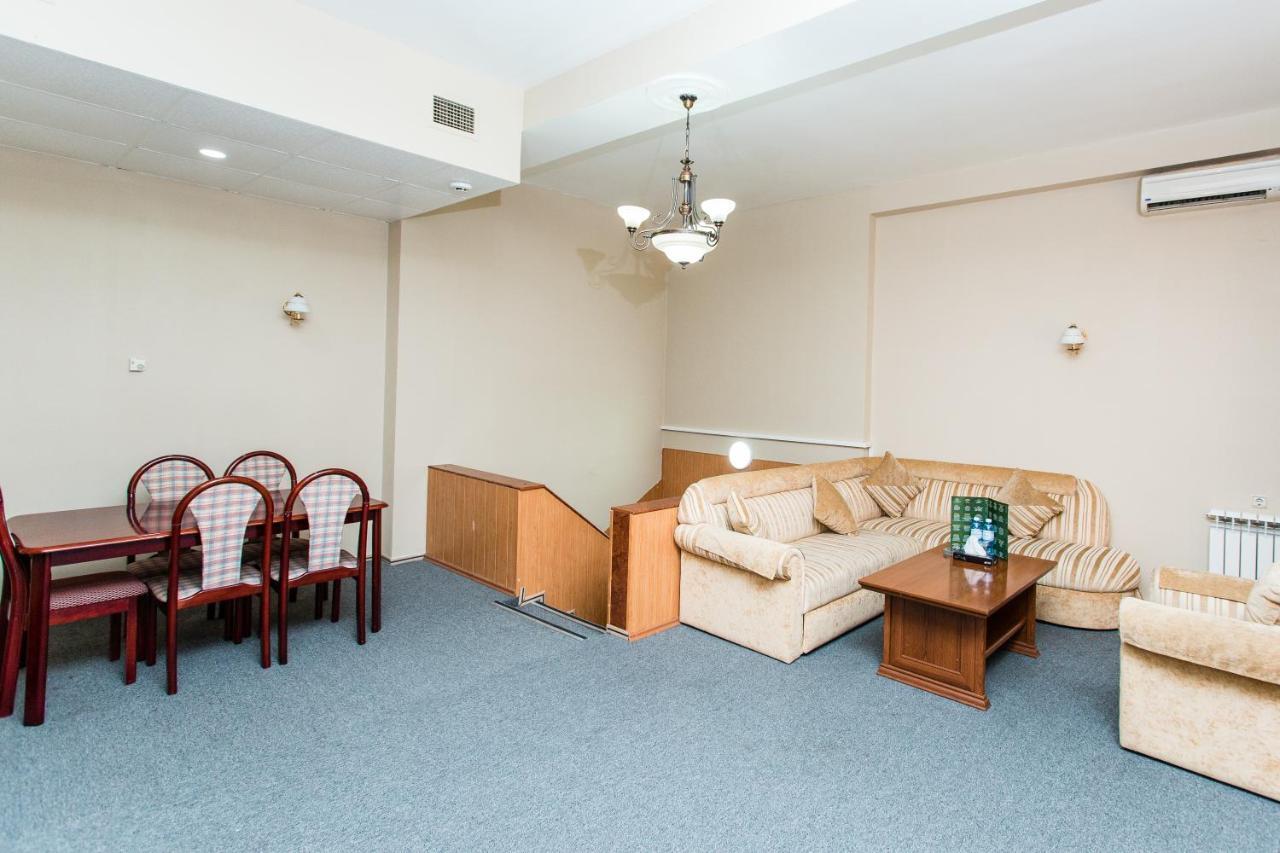 באקו Irshad Hotel מראה חיצוני תמונה
