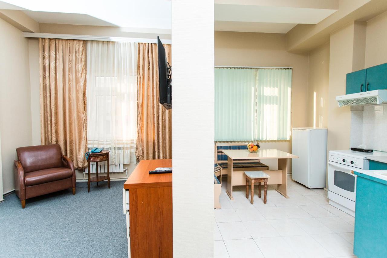 באקו Irshad Hotel מראה חיצוני תמונה