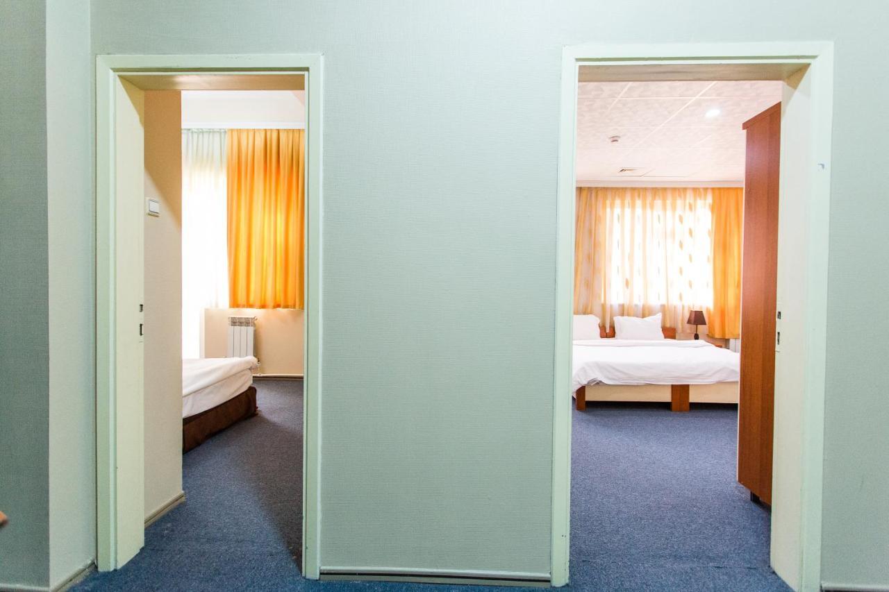 באקו Irshad Hotel מראה חיצוני תמונה