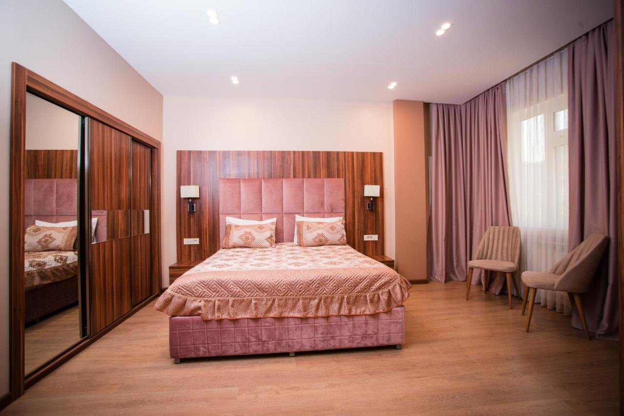 באקו Irshad Hotel מראה חיצוני תמונה