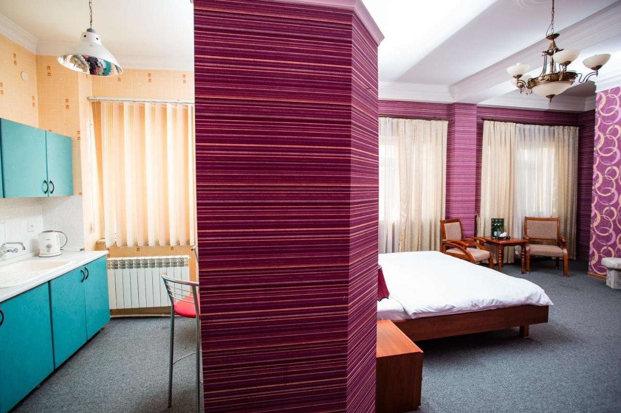 באקו Irshad Hotel מראה חיצוני תמונה
